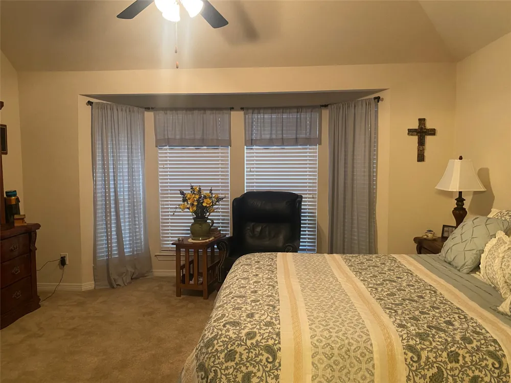 2250 Kaitlyn Drive Weatherford, TX 76087