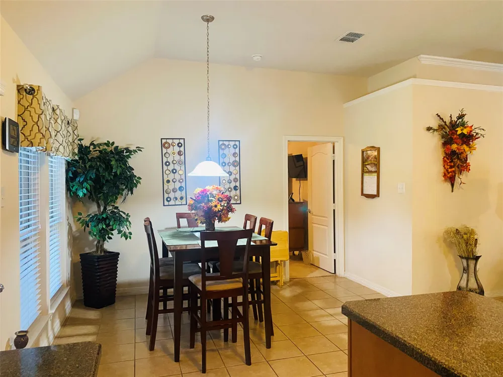 2250 Kaitlyn Drive Weatherford, TX 76087