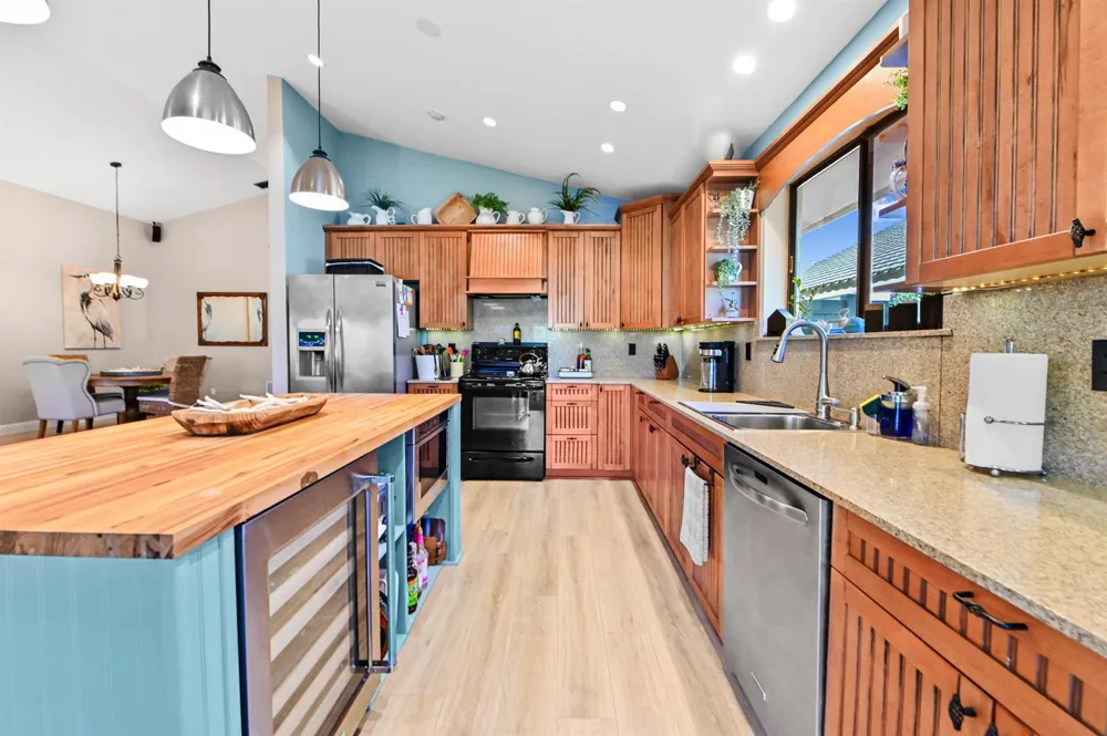 108 EXECUTIVE CIRCLE Boynton Beach, FL 33436