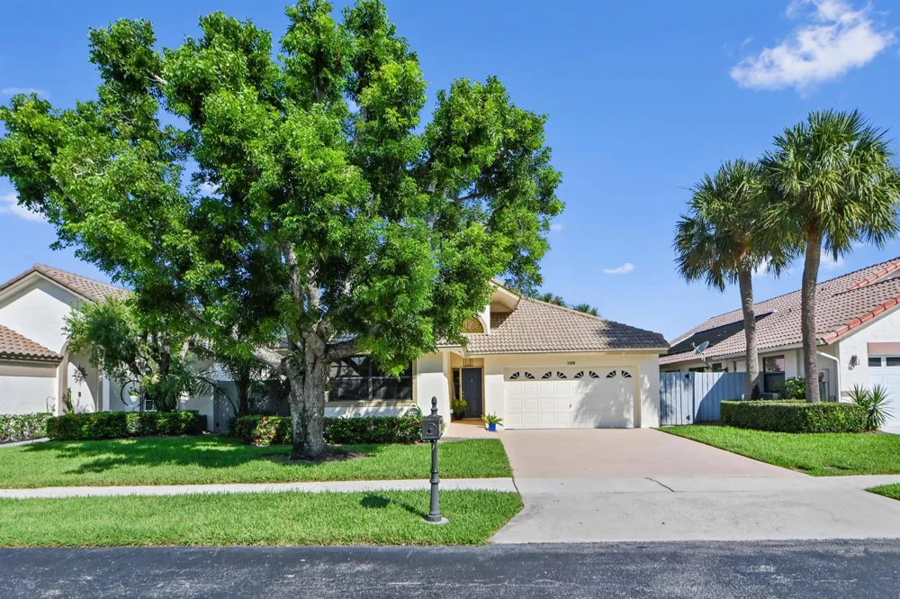 108 EXECUTIVE CIRCLE Boynton Beach, FL 33436