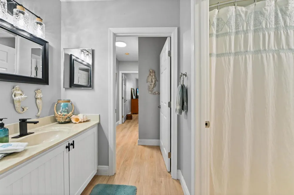 108 EXECUTIVE CIRCLE Boynton Beach, FL 33436