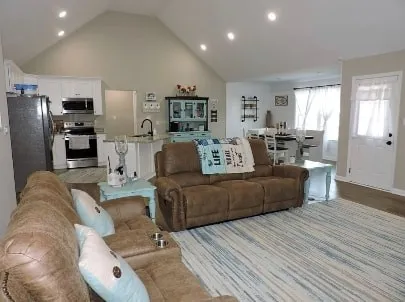 3012 Cambridge Ct Lewisburg, TN 37091