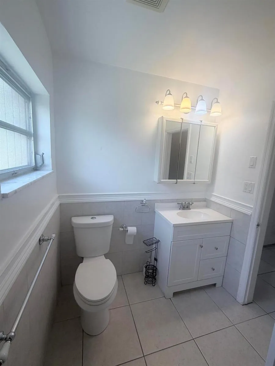 7302 WESTWOOD DRIVE Tamarac, FL 33321
