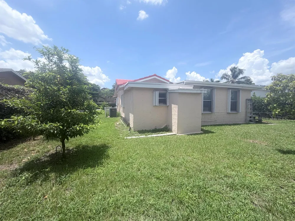 7302 WESTWOOD DRIVE Tamarac, FL 33321