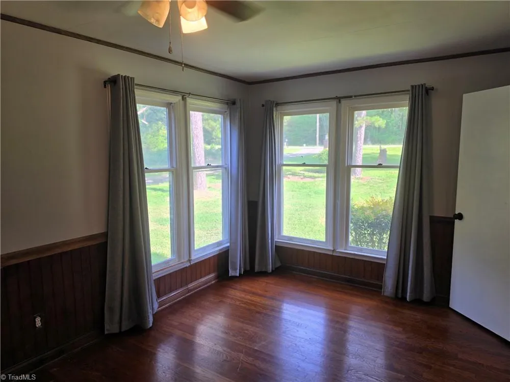 1520 Nc Highway 62 E Climax, NC 27233