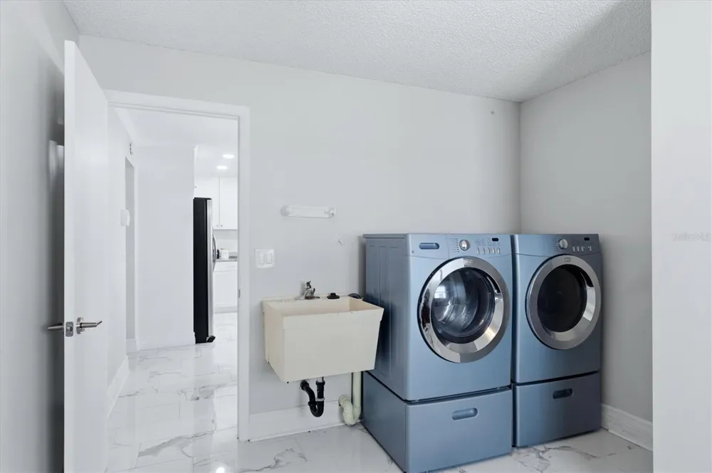9304 41ST STREET Pinellas Park, FL 33782