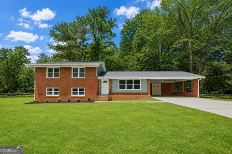 4461 Yates RD