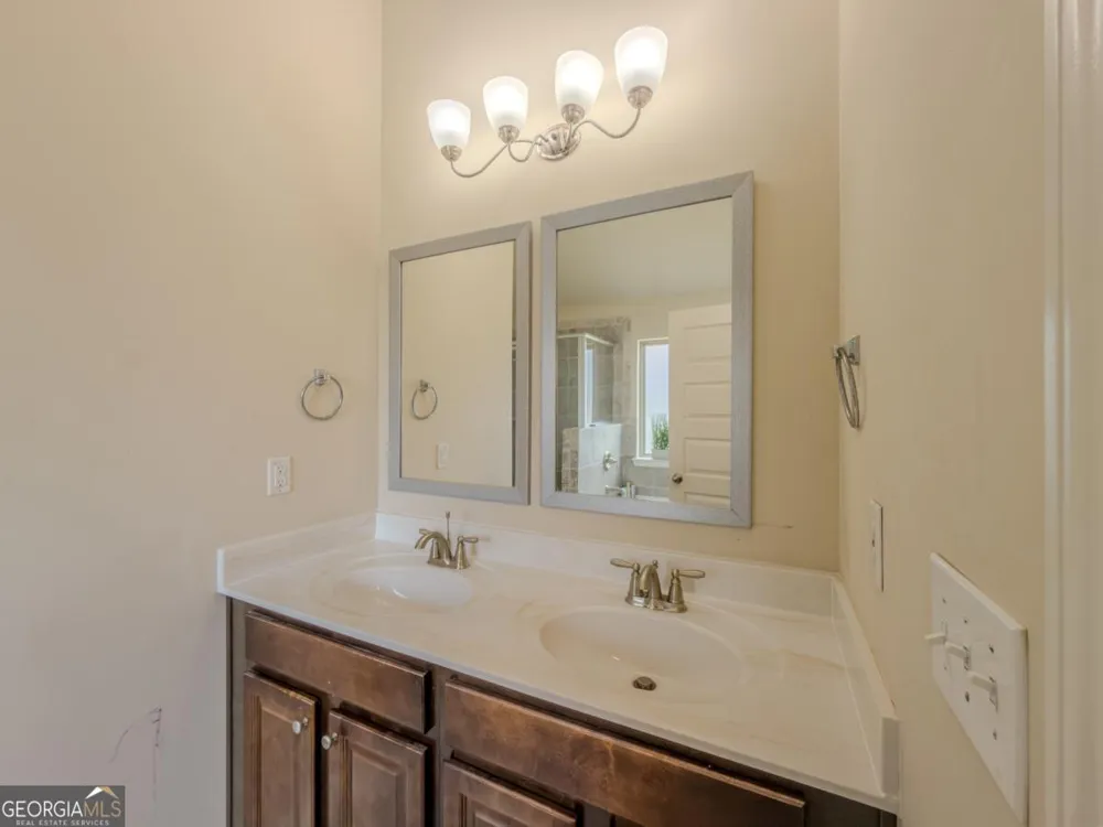 45 Streamside DR Covington, GA 30016