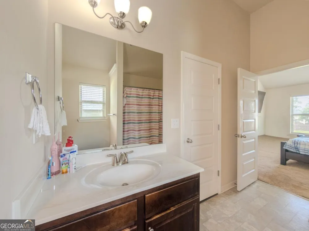45 Streamside DR Covington, GA 30016