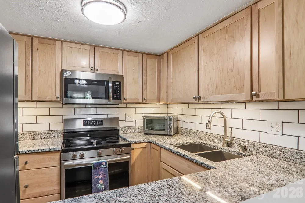70 Ninevah Road Waynesville, NC 28786