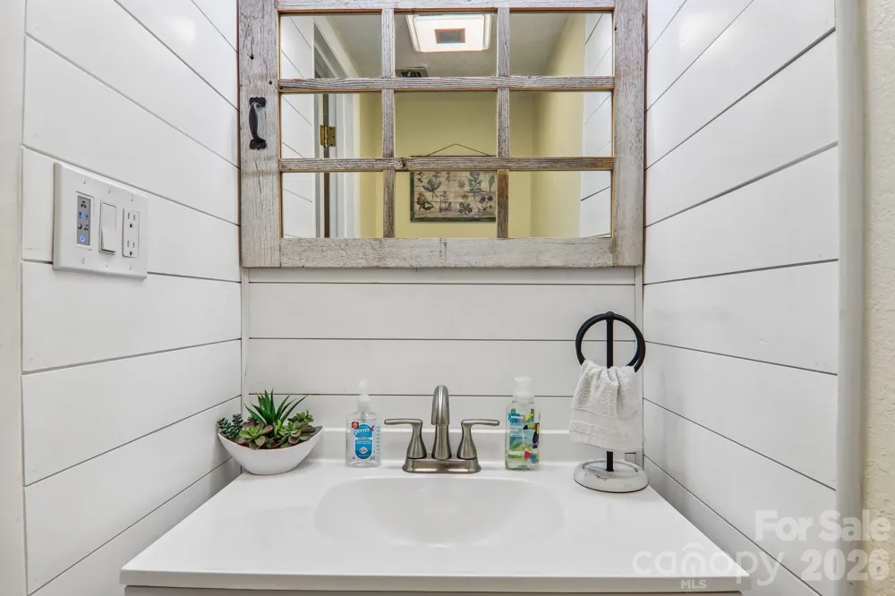 70 Ninevah Road Waynesville, NC 28786
