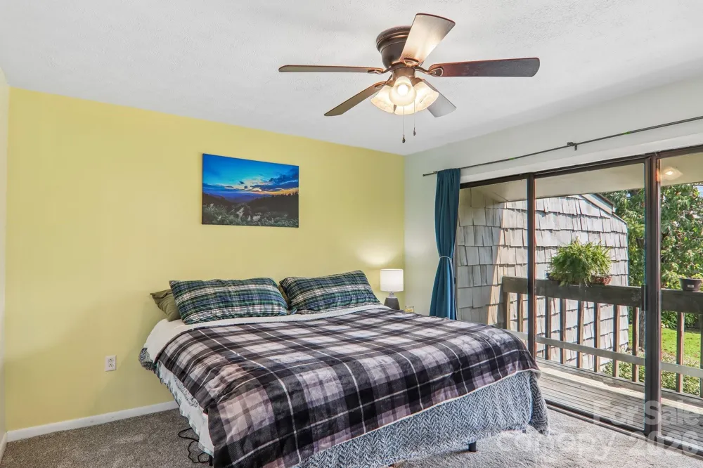 70 Ninevah Road Waynesville, NC 28786