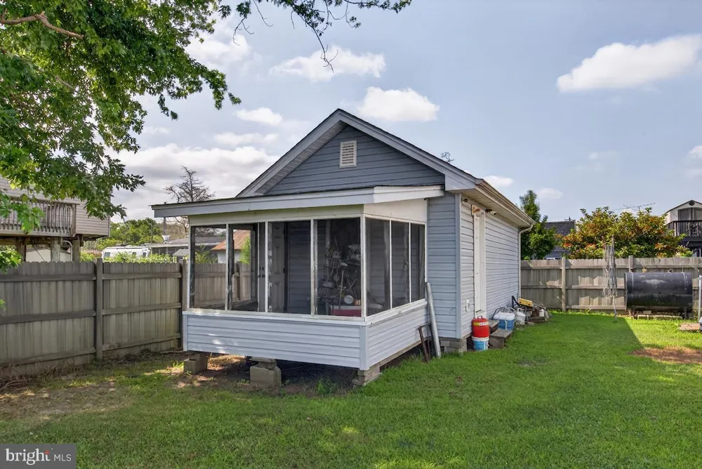 110 NORTH AVENUE Smyrna, DE 19977
