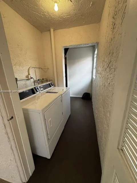 610 Tennis Club Dr #407 Fort Lauderdale, FL 33311