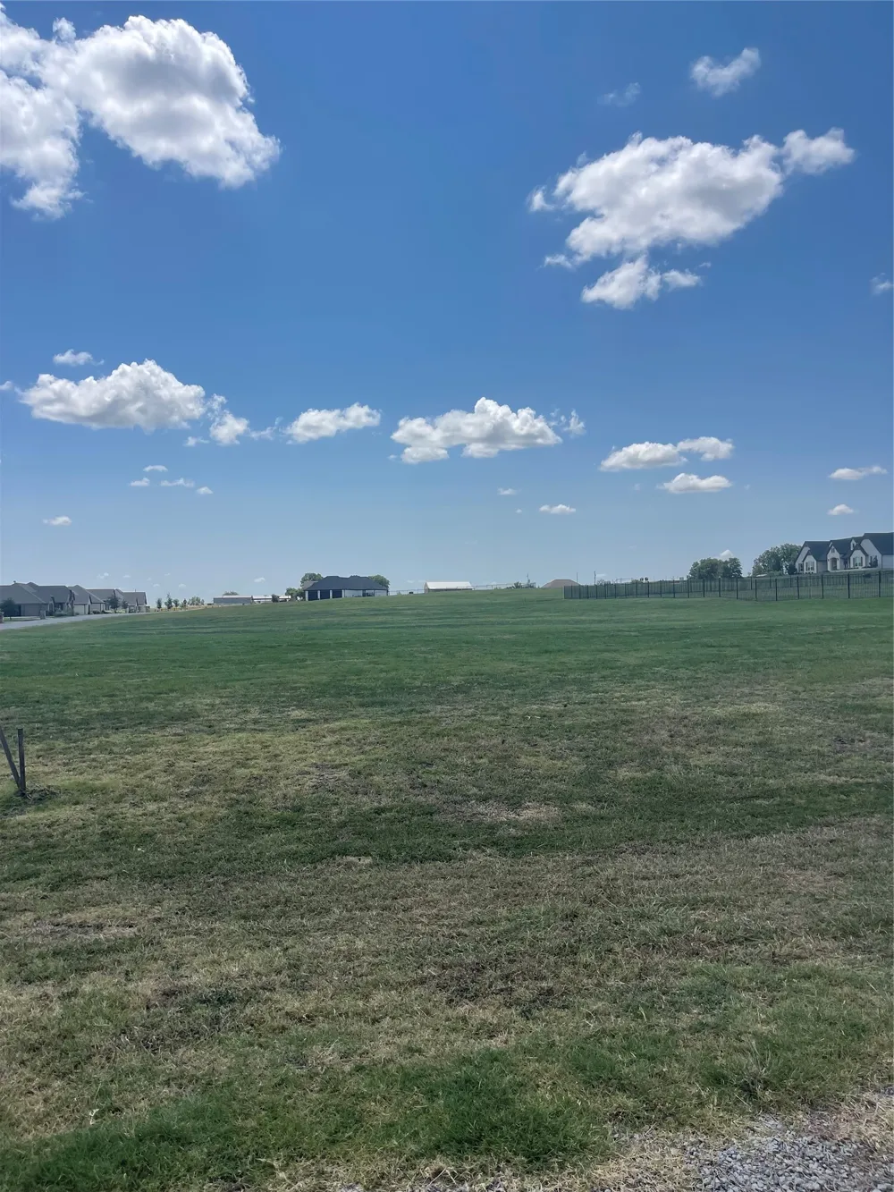 9625 Whispering Creek Terrace Grandview, TX 76050