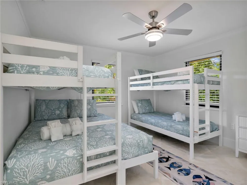 918 Limpet Drive Sanibel, FL 33957