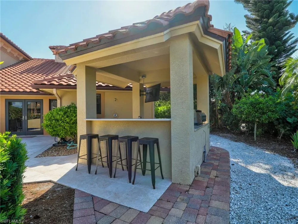 918 Limpet Drive Sanibel, FL 33957