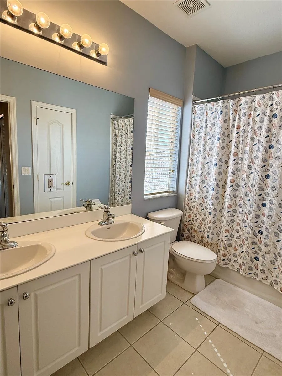 15470 LAGUNA HILLS DRIVE Fort Myers, FL 33908
