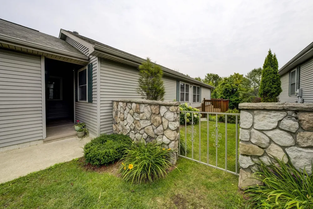 3771 Outback Drive Garfield Charter Township, MI 49684