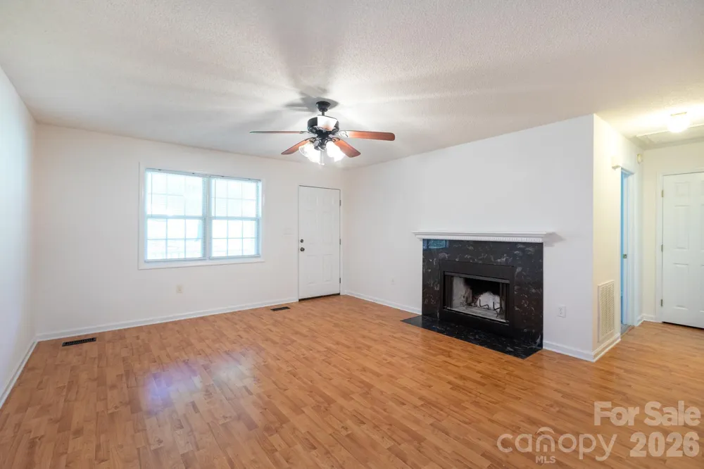 820 SE Clearview Court SE Concord, NC 28025