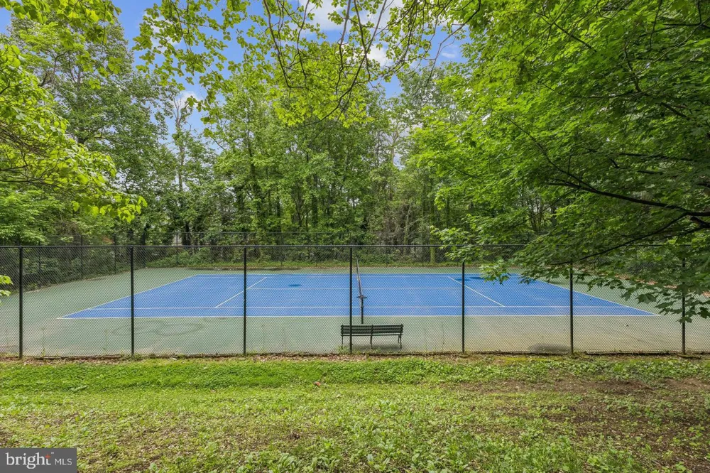 1024 VALLEY DRIVE Alexandria, VA 22302
