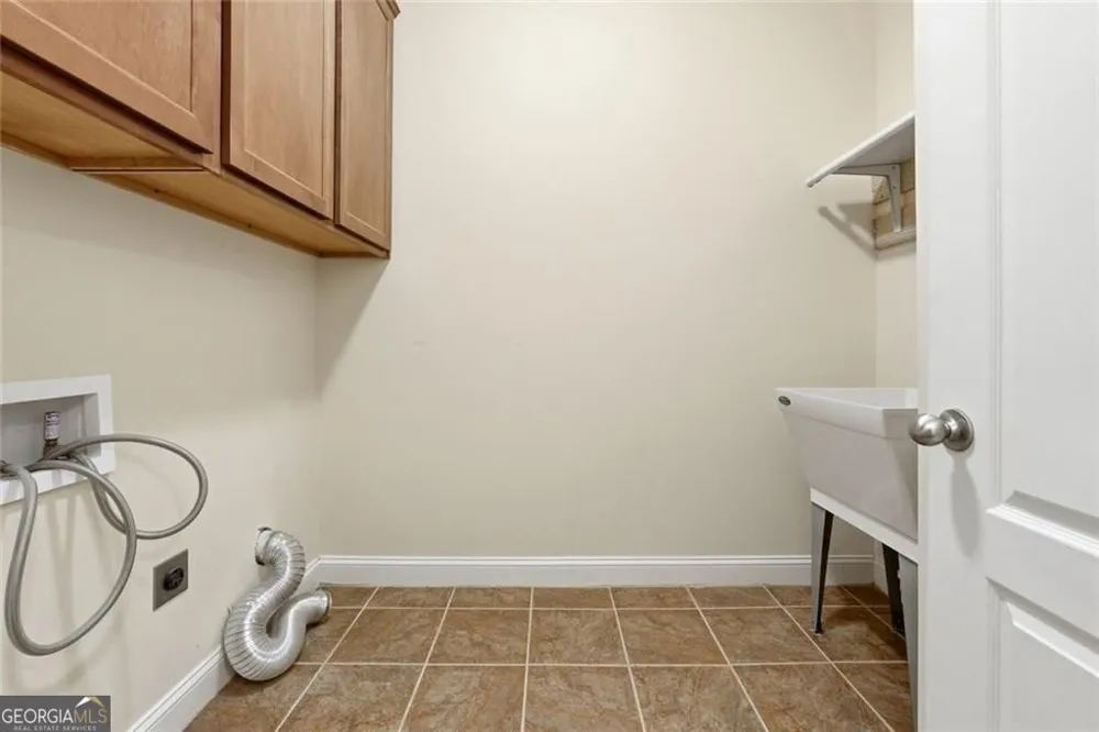 280 Glenn Eagles WAY Hiram, GA 30141