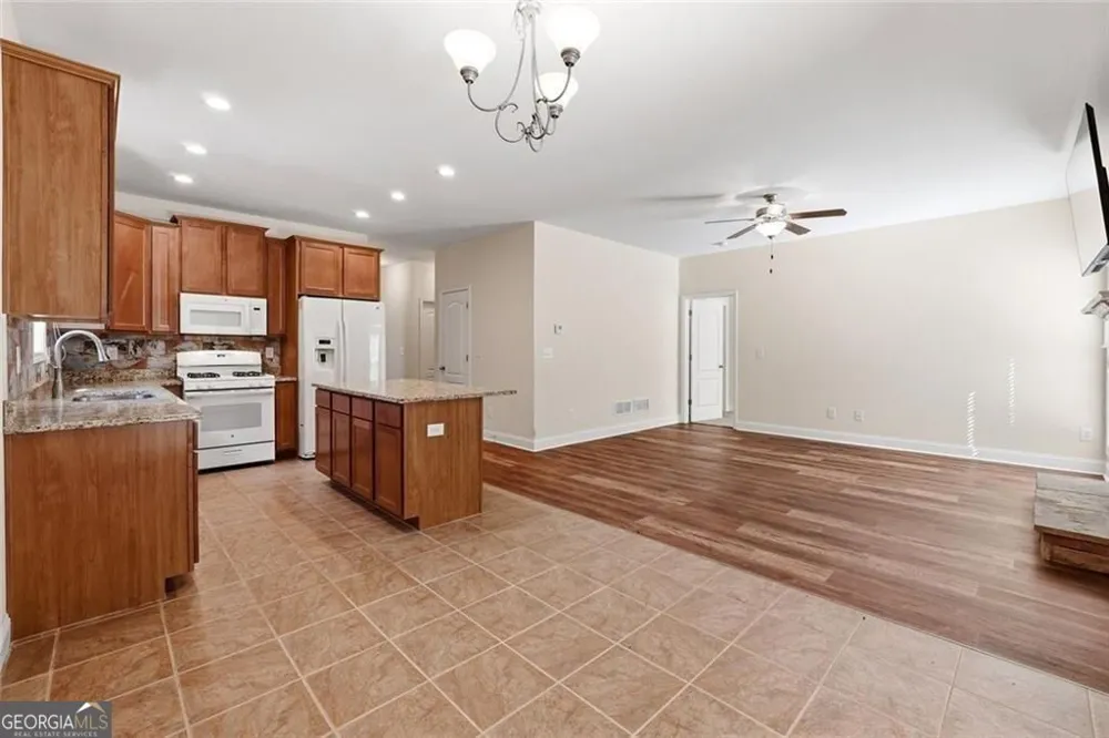 280 Glenn Eagles WAY Hiram, GA 30141