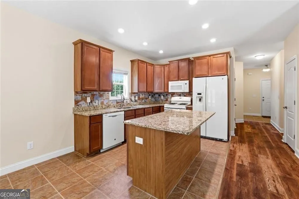 280 Glenn Eagles WAY Hiram, GA 30141