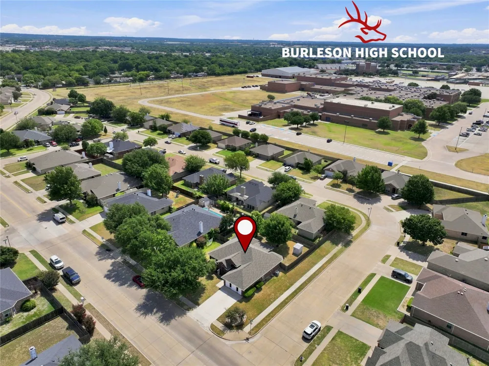1121 SW Hillside Drive Burleson, TX 76028