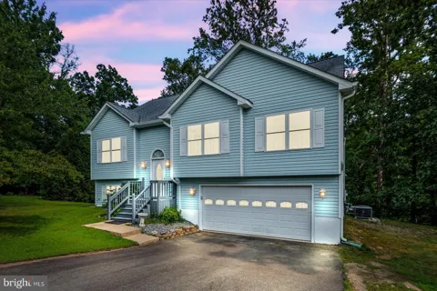 4008 ANDOVER LANE
