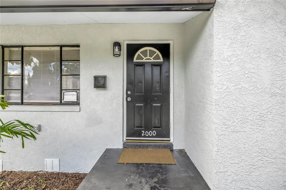 2000 27TH AVENUE St Petersburg, FL 33713