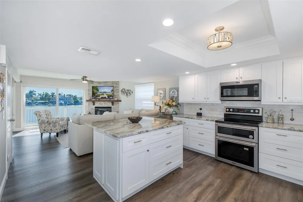 2501 BAY BOULEVARD Indian Rocks Beach, FL 33785