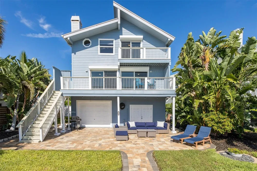 2501 BAY BOULEVARD Indian Rocks Beach, FL 33785