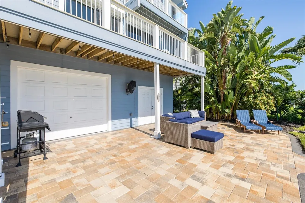 2501 BAY BOULEVARD Indian Rocks Beach, FL 33785
