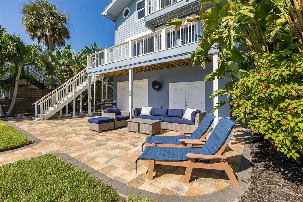2501 BAY BOULEVARD Indian Rocks Beach, FL 33785