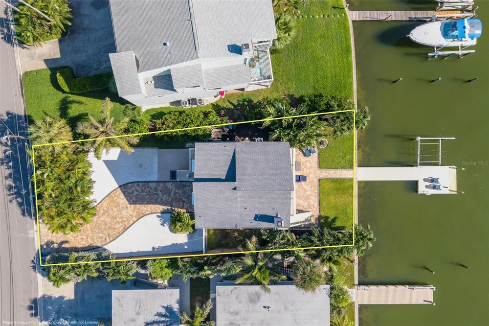 2501 BAY BOULEVARD Indian Rocks Beach, FL 33785