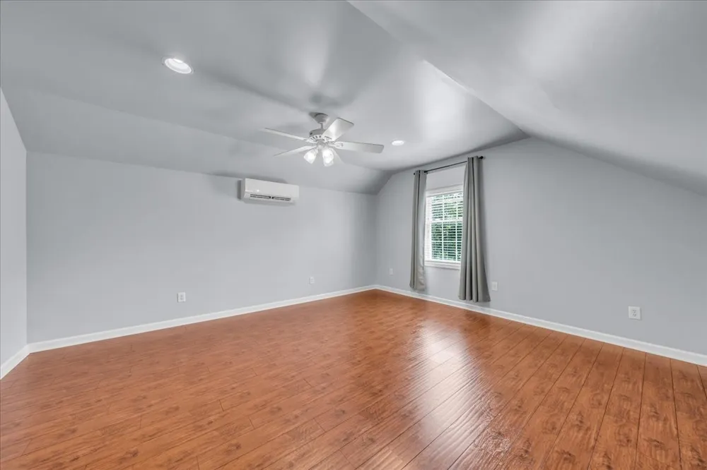 378 Crimson Dr Winchester, TN 37398