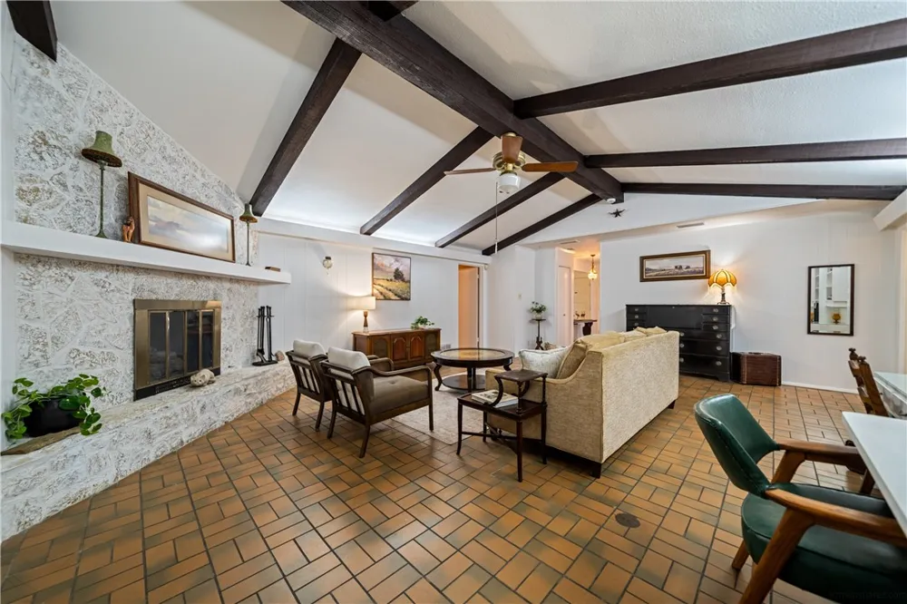 610 Carmel Parkway Corpus Christi, TX 78411