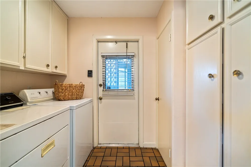 610 Carmel Parkway Corpus Christi, TX 78411