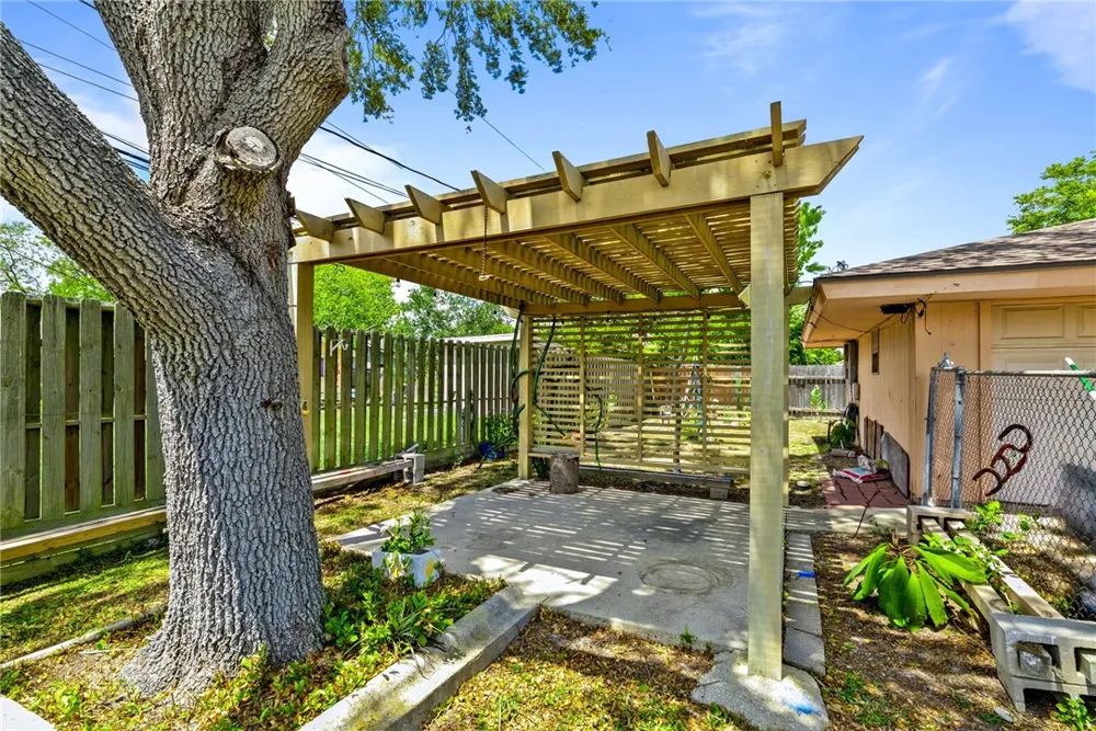 3341 LYNNWOOD LANE Corpus Christi, TX 78415