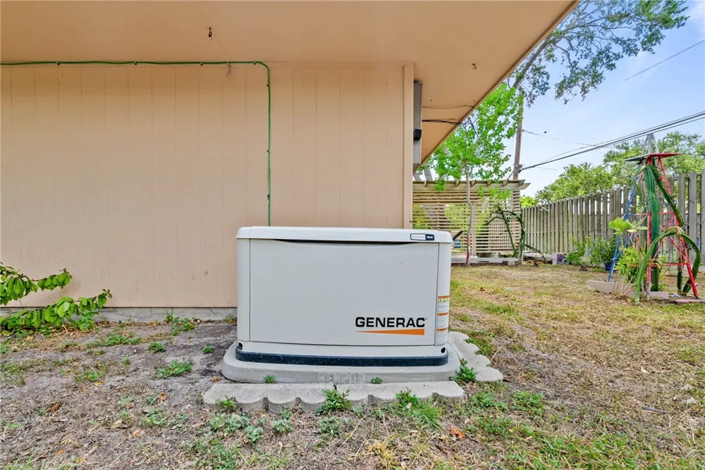 3341 LYNNWOOD LANE Corpus Christi, TX 78415