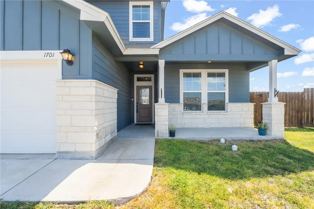 1701 Dr Ben Vela Drive Corpus Christi, TX 78410