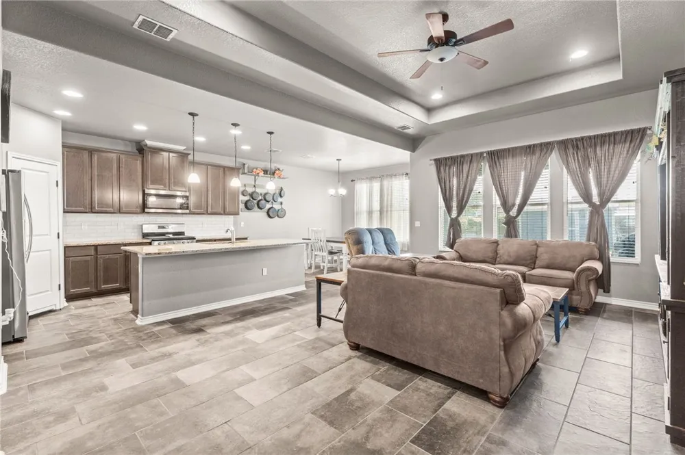 1701 Dr Ben Vela Drive Corpus Christi, TX 78410