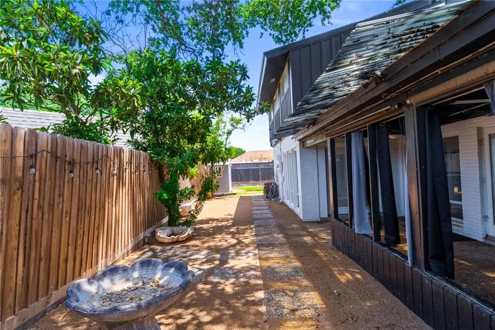 5326 Saint Andrews Drive Corpus Christi, TX 78413