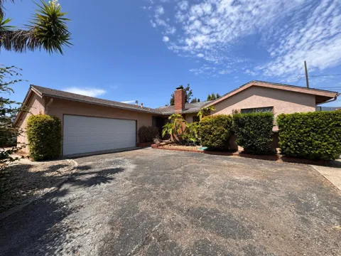 677 Rossmore Road