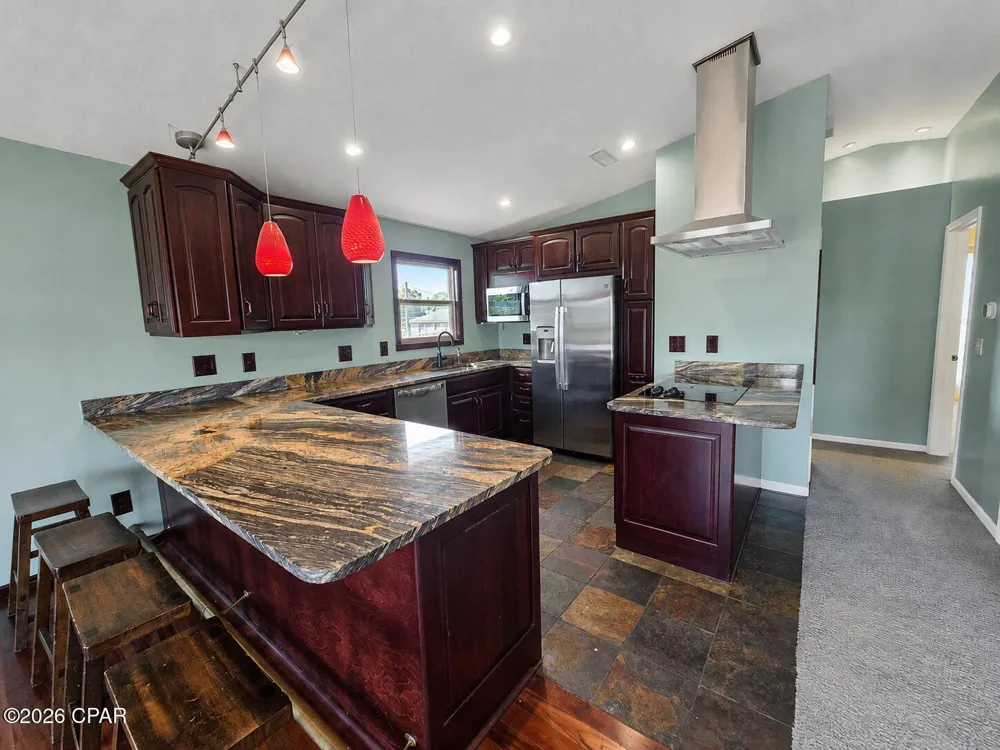 6009 Sunset Avenue Panama City, FL 32408