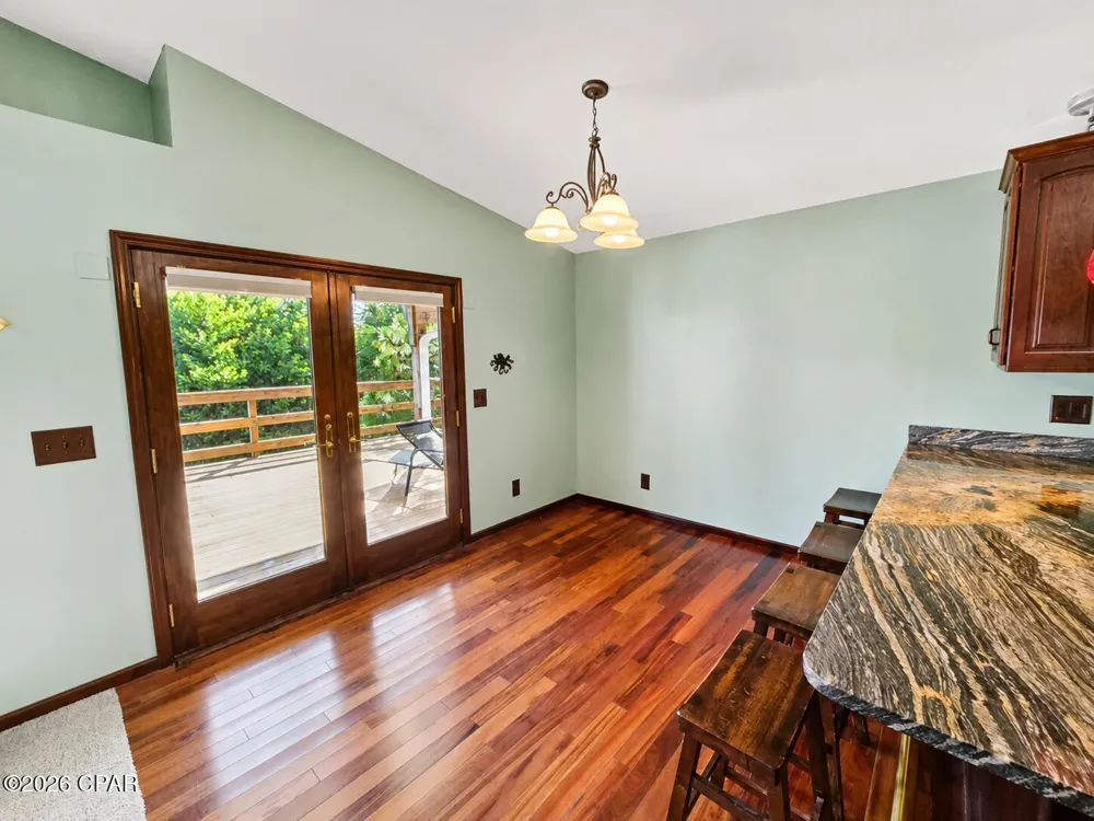 6009 Sunset Avenue Panama City, FL 32408