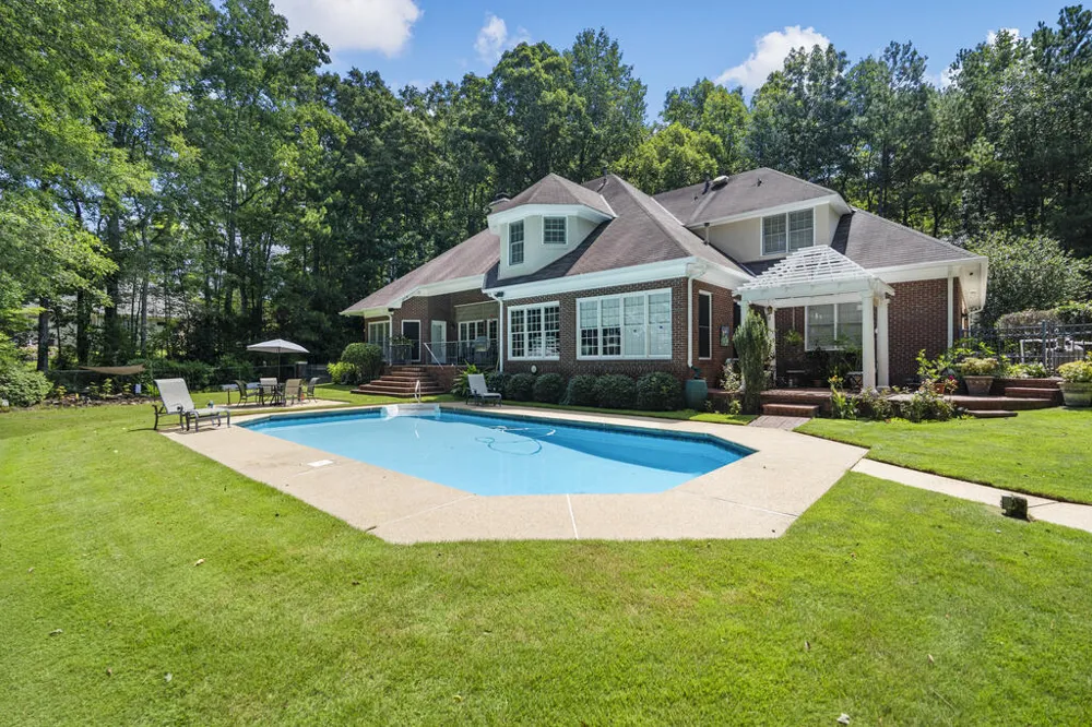 100 Waterview Court Cataula, GA 31804