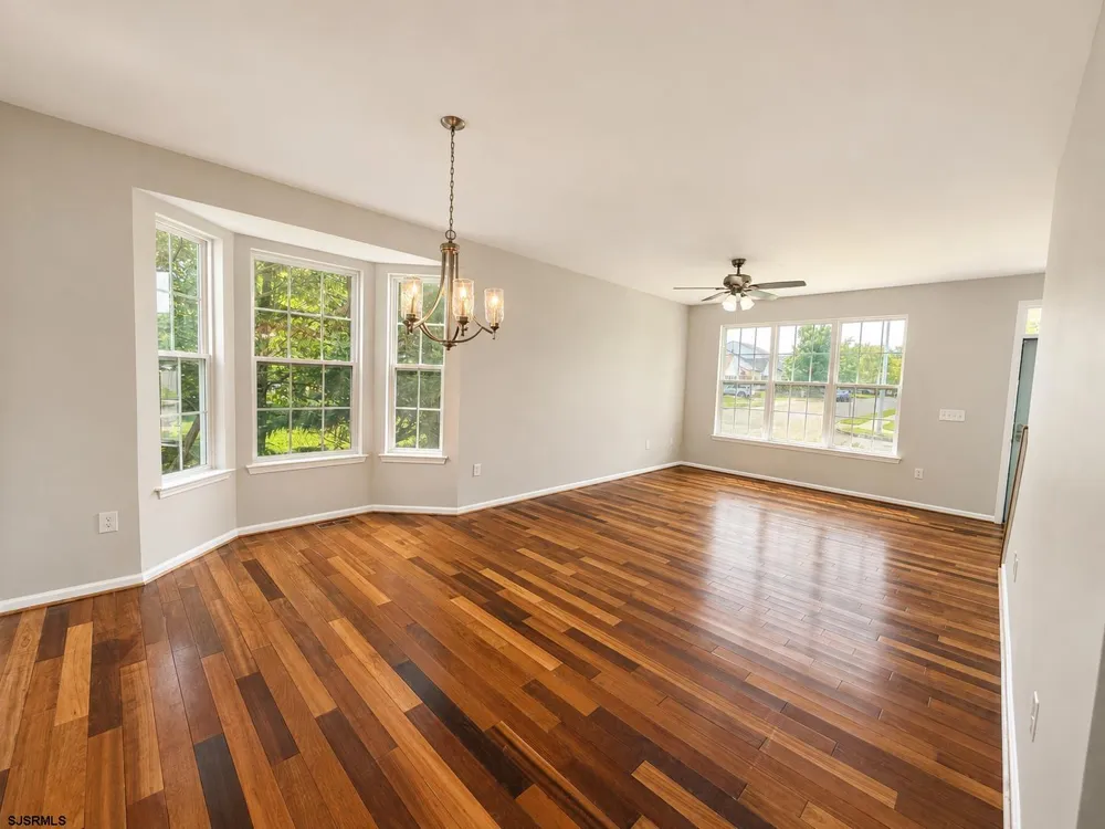 98 Gasko Mays Landing, NJ 08330