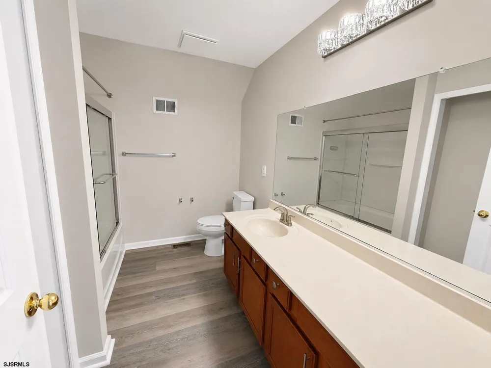 98 Gasko Mays Landing, NJ 08330